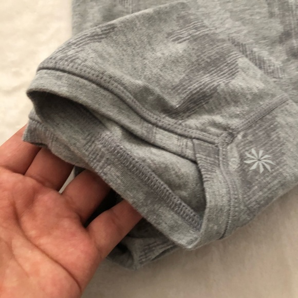 Athleta Sandbar Organic Cotton Be Present Capri - Picture 7 of 7